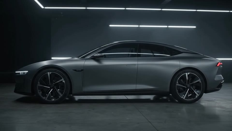Strata Launch Edition in profile with light strips behind